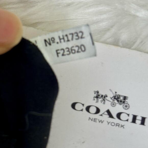 Coach Wild Heart Cheetah Print Corner Zip Wristlet Tech Accessory Holder F23620 - Picture 11 of 12